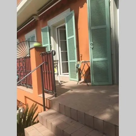 T2 45m Front De Climatisation Jacuzzi Apartament