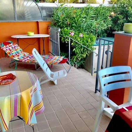 T2 45m Front De Climatisation Jacuzzi Apartament *