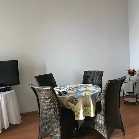 Apartament T2 45m Front De Climatisation Jacuzzi Mentona
