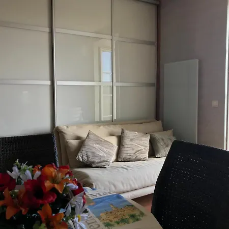 T2 45m Front De Climatisation Jacuzzi Apartament